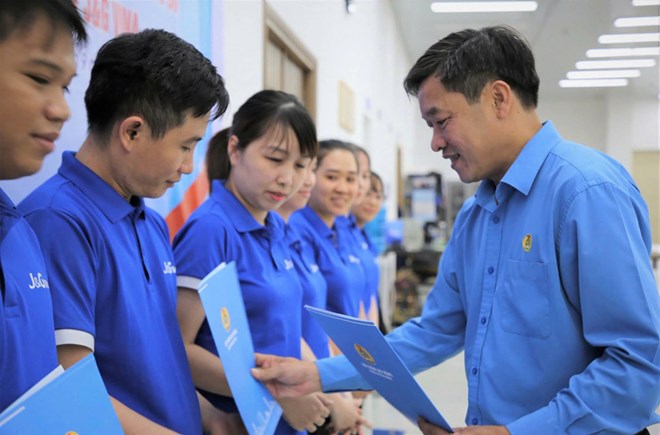 Công đoàn Đà Nẵng thành lập Công đoàn cơ sở Công ty TNHH MTV J&G Vina
