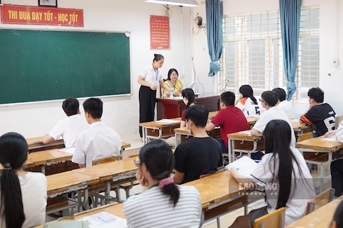 Hướng dẫn của Bộ GDĐT về cắt giảm các cuộc thi, hồ sơ, sổ sách, hội họp