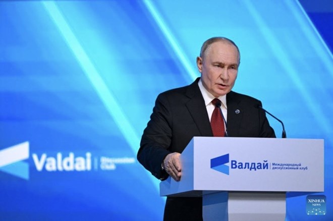Ngày sinh nhật 74 tuổi bận rộn của Tổng thống Nga Putin