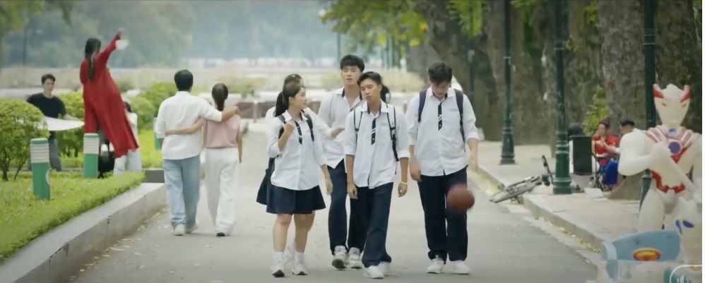 Khánh vẫn vậy và nhóm bạn vẫn vui vẻ cùng nhau. Ảnh: VFC