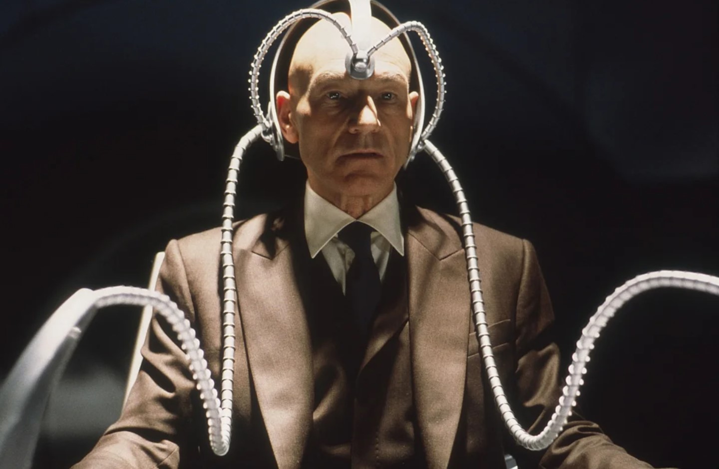 Khán giả sẽ được nhìn thấy diễn viên Patrick Stewart lần cuối trên màn ảnh với vai “Giáo sư X” trong “Avengers: Doomday“. Ảnh: Netflix